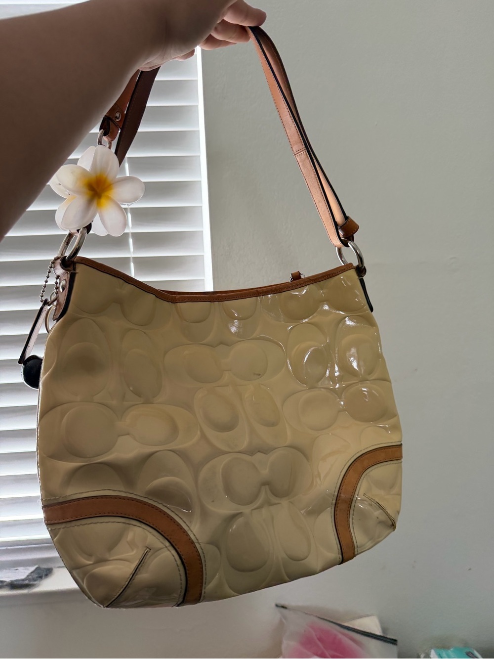 Coach Patent Leather Shoulder Bag in Beige with Tan Trim - Picture 2 of 2